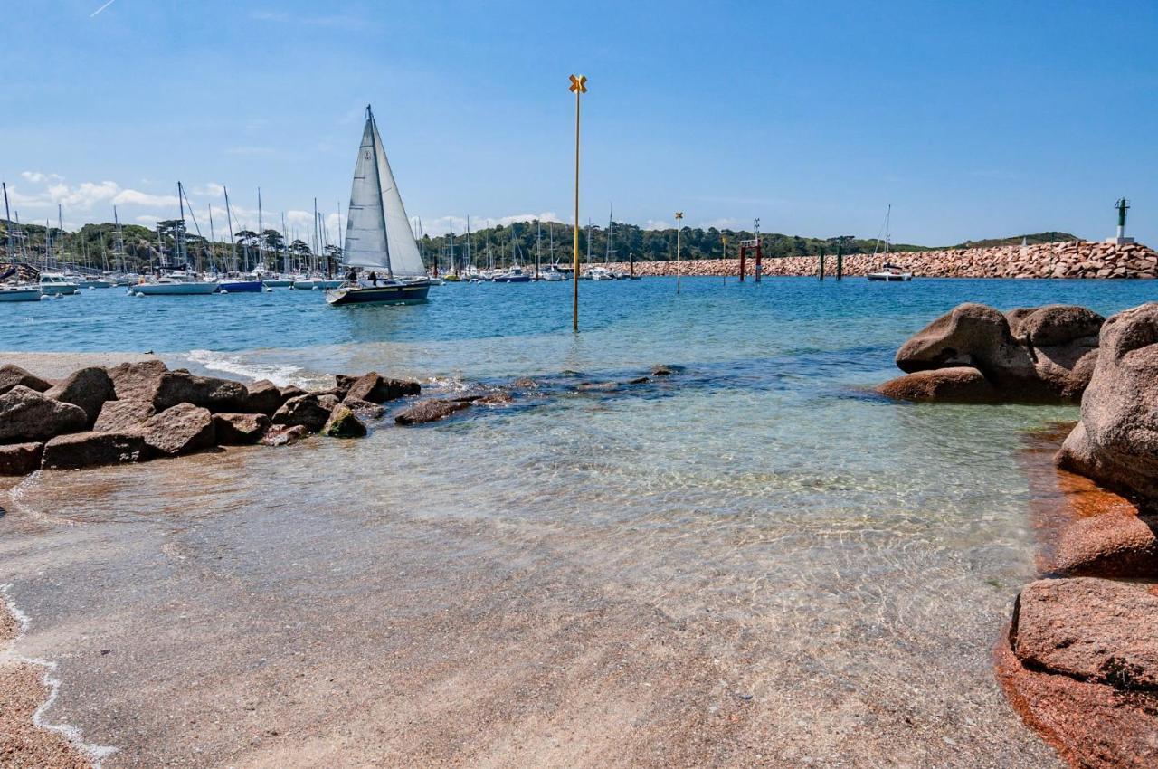 Vue Mer Cote De Granit Rose En Bretagne ทรีเบอร์ดัน ภายนอก รูปภาพ